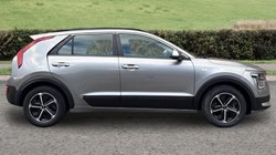 2022 (72) KIA NIRO 1.6 GDi Hybrid 2 5dr DCT 5037052