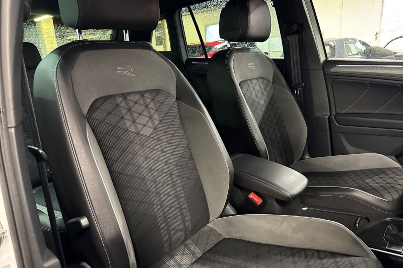 2022 (22) VOLKSWAGEN TIGUAN 2.0 TSI 4Motion Elegance 5dr DSG 5049203