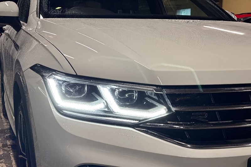 2022 (22) VOLKSWAGEN TIGUAN 2.0 TSI 4Motion Elegance 5dr DSG 5049220