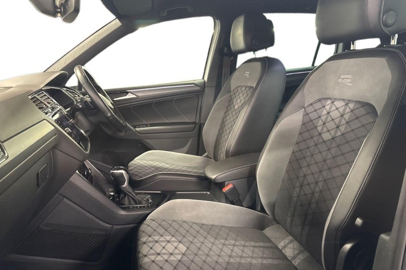 2022 (22) VOLKSWAGEN TIGUAN 2.0 TSI 4Motion Elegance 5dr DSG 5049190