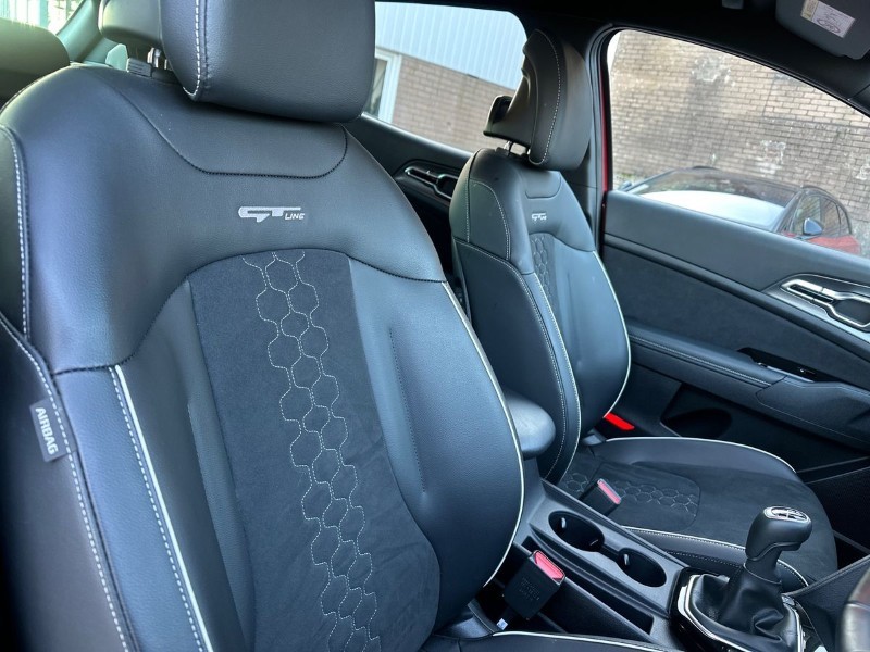 2024 (24) KIA SPORTAGE 1.6T GDi 157 48V ISG GT-Line 5dr 5129925