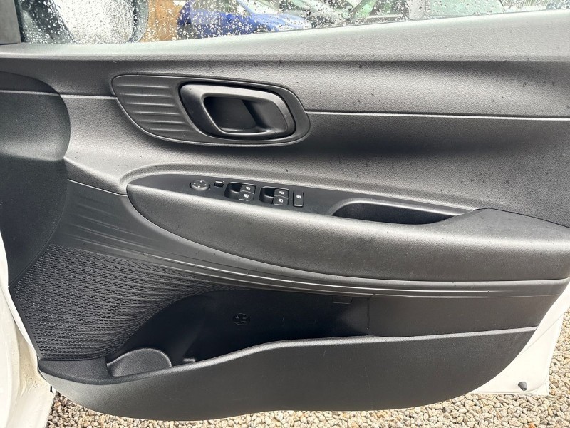 2022 (22) HYUNDAI I20 1.0T GDi 48V MHD SE Connect 5dr 5112188