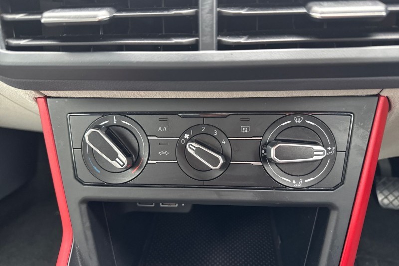 2019 (69) VOLKSWAGEN POLO 1.0 TSI 95 Beats 5dr 5056602