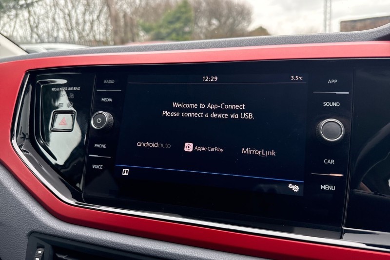 2019 (69) VOLKSWAGEN POLO 1.0 TSI 95 Beats 5dr 5056601