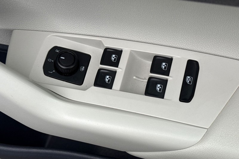 2019 (69) VOLKSWAGEN POLO 1.0 TSI 95 Beats 5dr 5056591