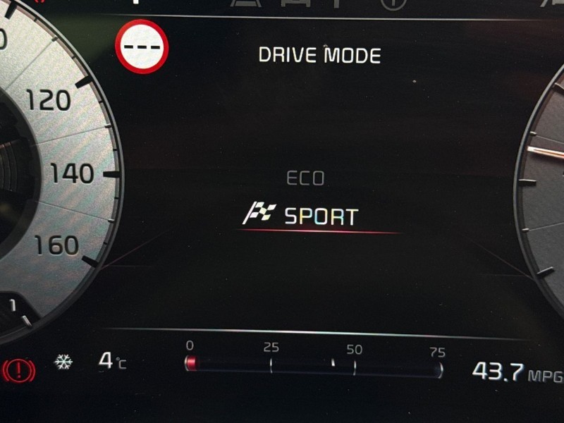 2023 (72) KIA SPORTAGE 1.6T GDi HEV GT-Line S 5dr Auto 5079118