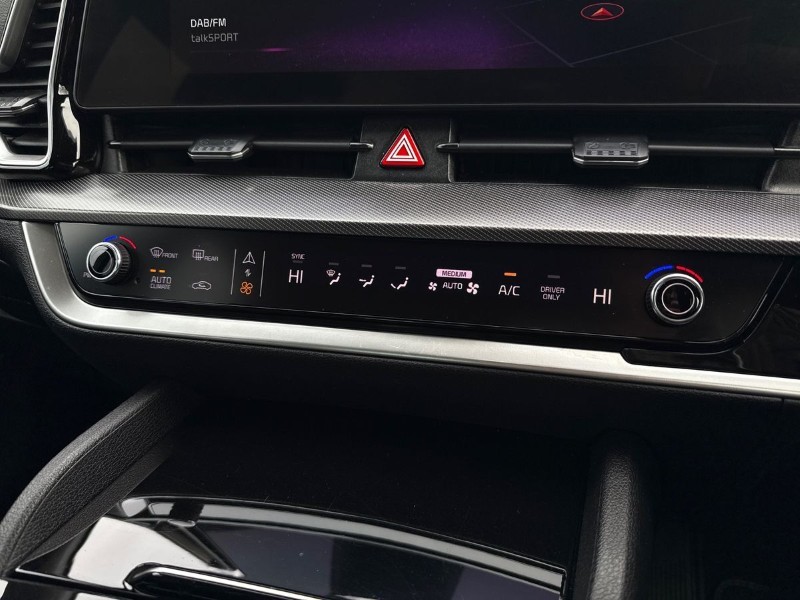 2023 (72) KIA SPORTAGE 1.6T GDi HEV GT-Line S 5dr Auto 5079117