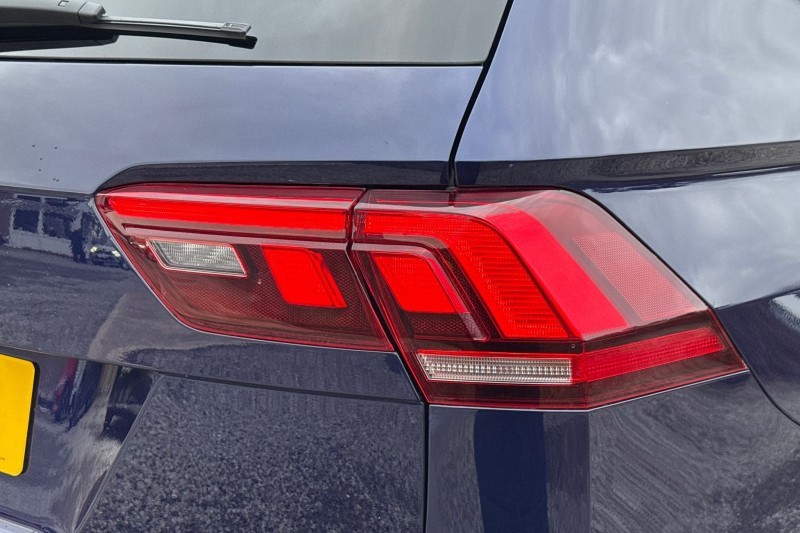 2022 (72) VOLKSWAGEN TIGUAN ALLSPACE 1.5 TSI Life 5dr DSG 5105928