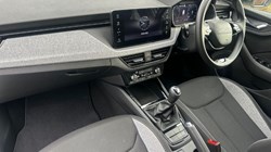 2025 (25) SKODA SCALA 1.0 TSI 116 SE Edition 5dr 5079083