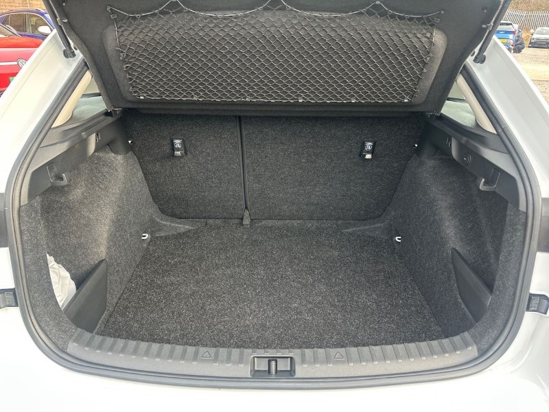 2025 (25) SKODA SCALA 1.0 TSI 116 SE Edition 5dr 5079084