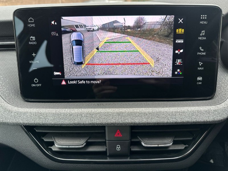 2025 (25) SKODA SCALA 1.0 TSI 116 SE Edition 5dr 5086600