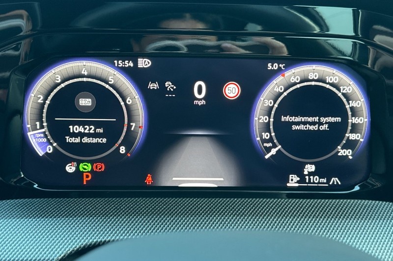 2025 (25) VOLKSWAGEN GOLF 2.0 TSI 333 R Black Edition 4Motion 5dr DSG 5076397