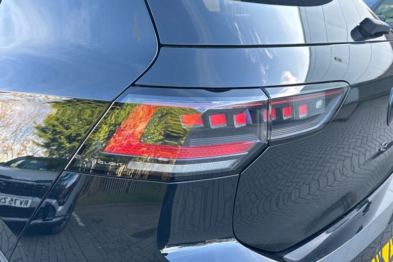 2025 (25) VOLKSWAGEN GOLF 2.0 TSI 333 R Black Edition 4Motion 5dr DSG 5076414