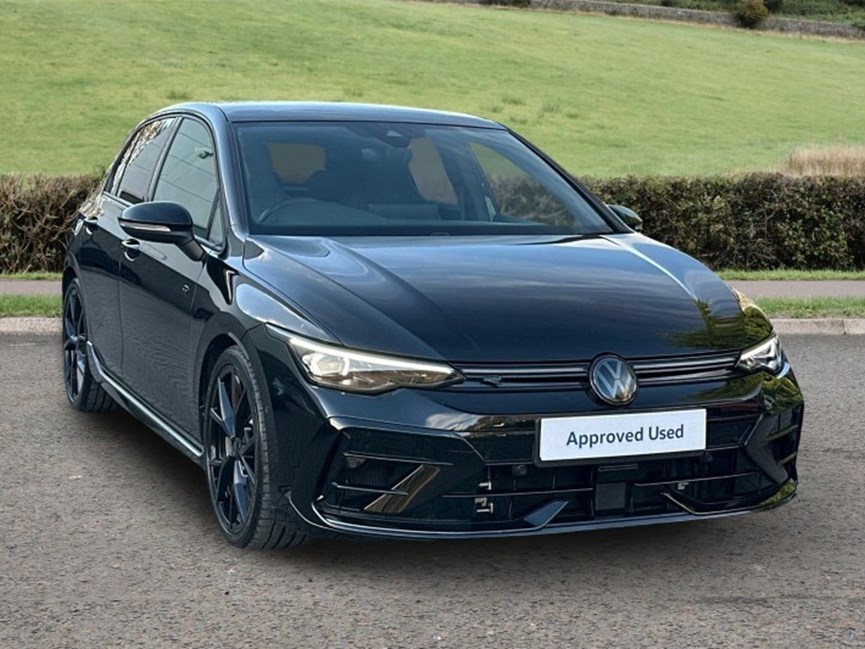 2025 (25) VOLKSWAGEN GOLF 2.0 TSI 333 R Black Edition 4Motion 5dr DSG