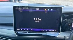 2025 (25) VOLKSWAGEN GOLF 2.0 TSI 333 R Black Edition 4Motion 5dr DSG 5076399