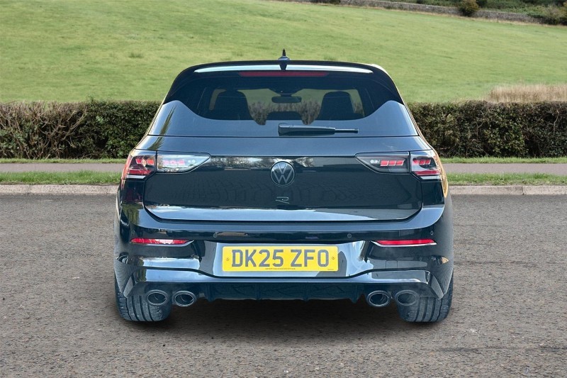 2025 (25) VOLKSWAGEN GOLF 2.0 TSI 333 R Black Edition 4Motion 5dr DSG 5076382
