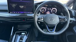2025 (25) VOLKSWAGEN GOLF 2.0 TSI 333 R Black Edition 4Motion 5dr DSG 5076398
