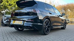 2025 (25) VOLKSWAGEN GOLF 2.0 TSI 333 R Black Edition 4Motion 5dr DSG 5076415