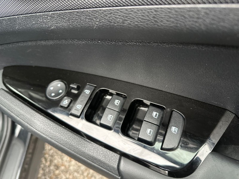 2022 (22) KIA SPORTAGE 1.6T GDi ISG Launch Edition 5dr 5113536