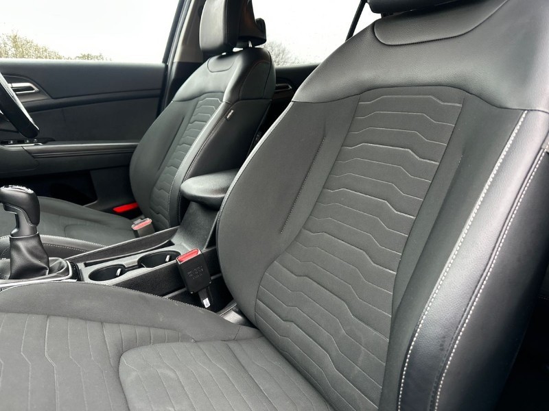 2022 (22) KIA SPORTAGE 1.6T GDi ISG Launch Edition 5dr 5113554