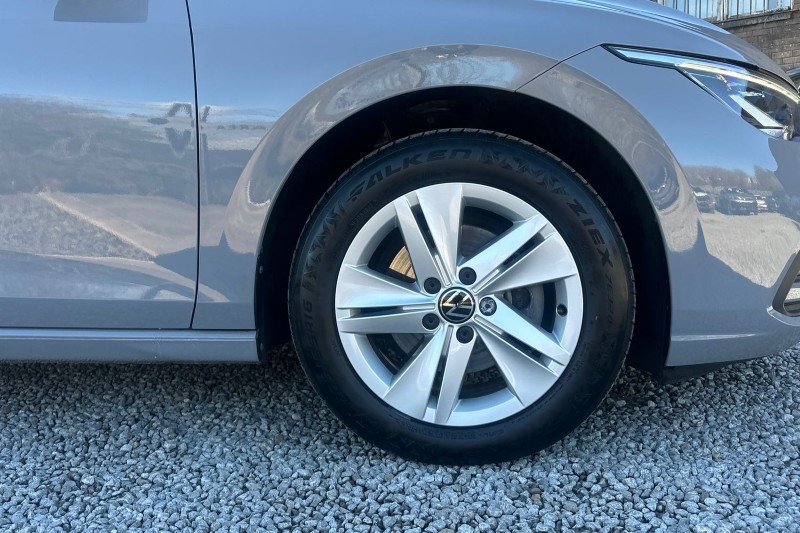 2023 (73) VOLKSWAGEN GOLF 1.5 TSI Life 5dr 5148254