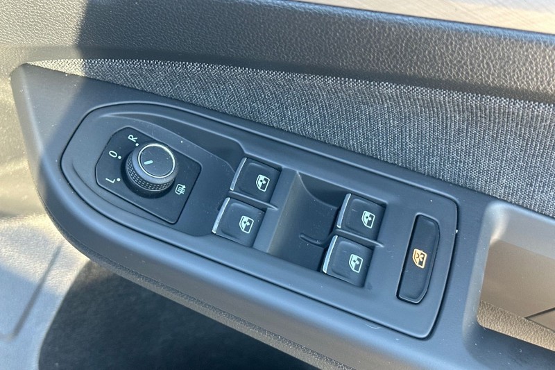 2023 (73) VOLKSWAGEN GOLF 1.5 TSI Life 5dr 5148259