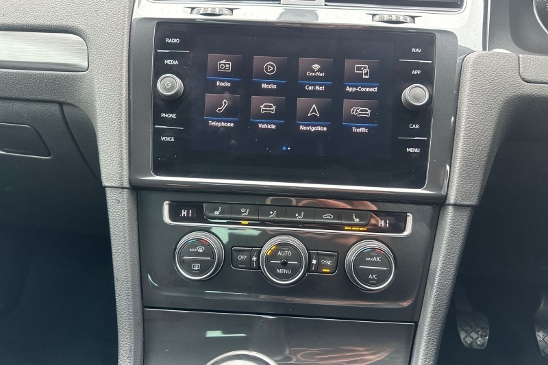 2019 (69) VOLKSWAGEN GOLF 1.5 TSI EVO Match Edition 5dr 5111797