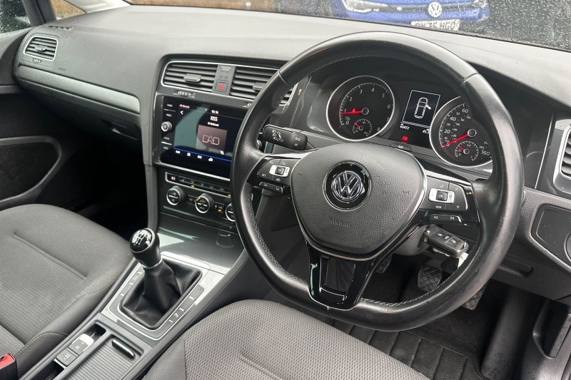 2019 (69) VOLKSWAGEN GOLF 1.5 TSI EVO Match Edition 5dr 5111785
