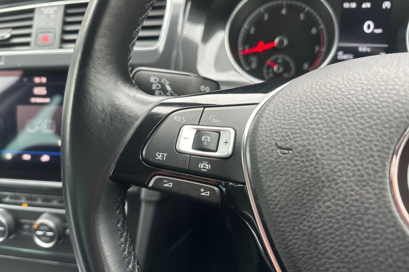 2019 (69) VOLKSWAGEN GOLF 1.5 TSI EVO Match Edition 5dr 5111793