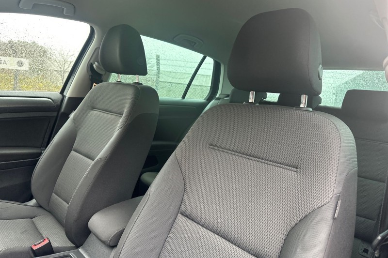 2019 (69) VOLKSWAGEN GOLF 1.5 TSI EVO Match Edition 5dr 5111806