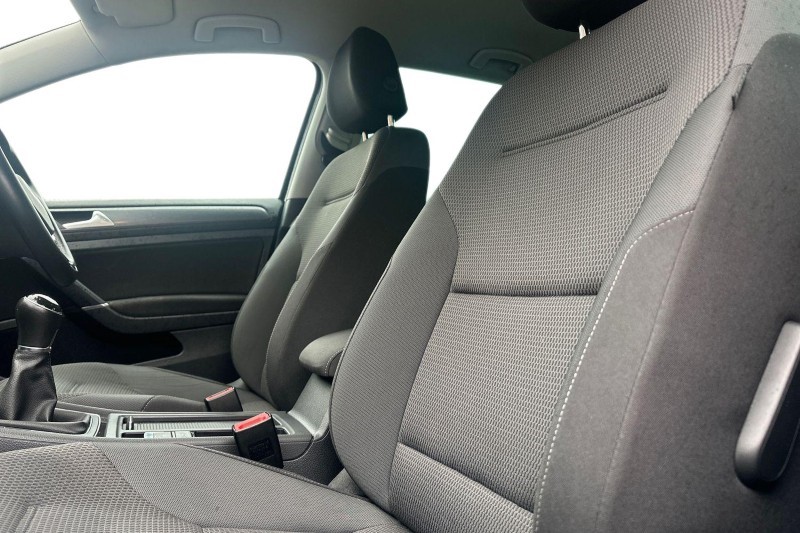 2019 (69) VOLKSWAGEN GOLF 1.5 TSI EVO Match Edition 5dr 5111778