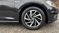 2019 (69) VOLKSWAGEN GOLF 1.5 TSI EVO Match Edition 5dr 5111783