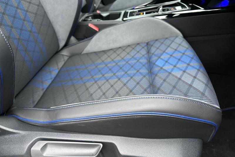 2023 (23) VOLKSWAGEN GOLF 2.0 TSI 320 R 4Motion 5dr DSG 5113788