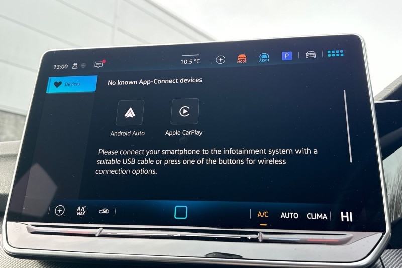 2025 (25) VOLKSWAGEN GOLF 1.5 TSI 150 R-Line 5dr 5098823