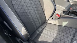 2025 (25) VOLKSWAGEN GOLF 1.5 TSI 150 R-Line 5dr 5098813