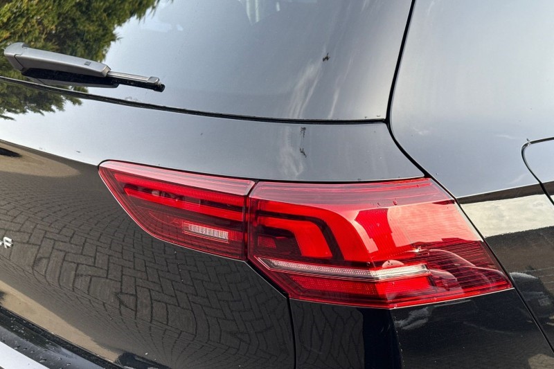 2025 (25) VOLKSWAGEN GOLF 1.5 TSI 150 R-Line 5dr 5098836