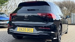 2025 (25) VOLKSWAGEN GOLF 1.5 TSI 150 R-Line 5dr 5098837