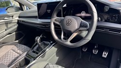 2025 (25) VOLKSWAGEN GOLF 1.5 TSI 150 R-Line 5dr 5098808