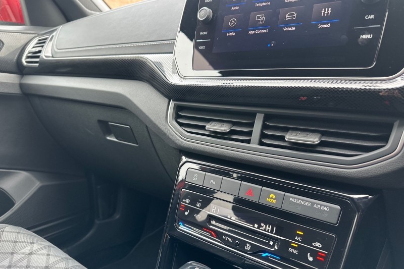 2025 (25) VOLKSWAGEN T-CROSS 1.0 TSI 115 R-Line 5dr DSG 5103629