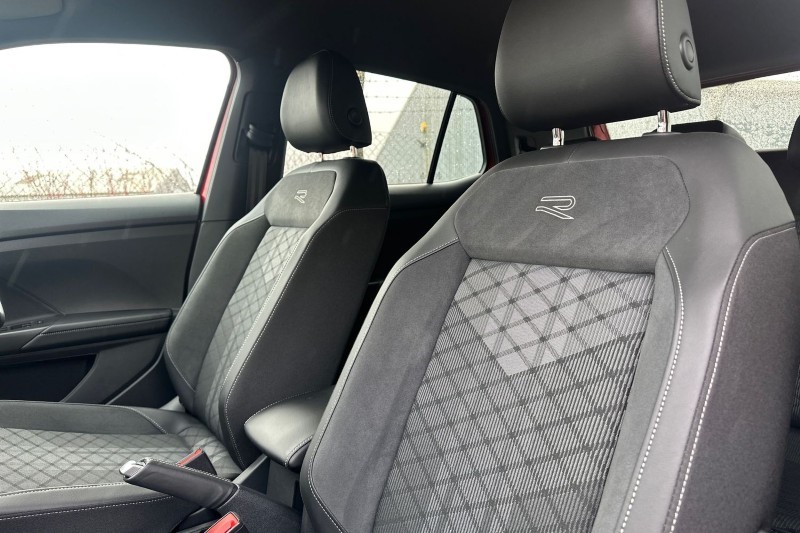 2025 (25) VOLKSWAGEN T-CROSS 1.0 TSI 115 R-Line 5dr DSG 5103632