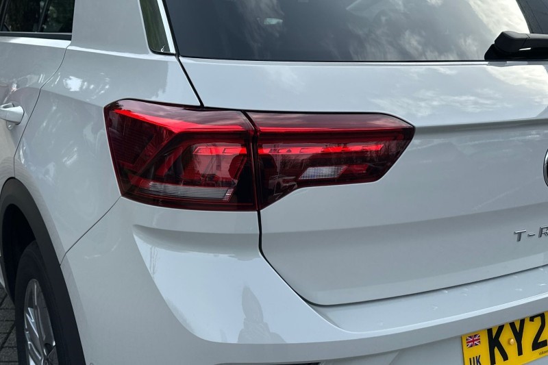 2025 (25) VOLKSWAGEN T-ROC 1.5 TSI R-Line 5dr DSG 5098795