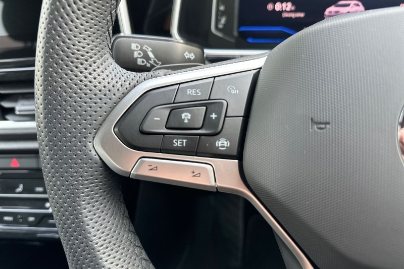 2025 (25) VOLKSWAGEN T-ROC 1.5 TSI R-Line 5dr DSG 5098775