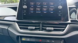 2025 (25) VOLKSWAGEN T-ROC 1.5 TSI R-Line 5dr DSG 5098779