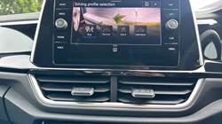 2025 (25) VOLKSWAGEN T-ROC 1.5 TSI R-Line 5dr DSG 5098784
