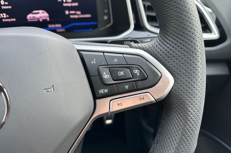 2025 (25) VOLKSWAGEN T-ROC 1.5 TSI R-Line 5dr DSG 5098776