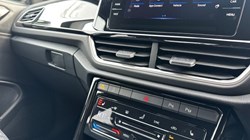 2025 (25) VOLKSWAGEN T-ROC 1.5 TSI R-Line 5dr DSG 5098786