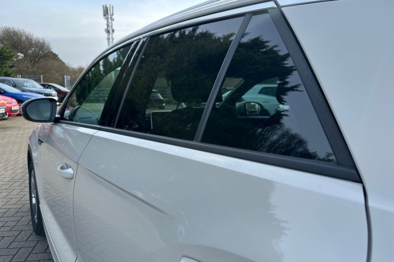 2025 (25) VOLKSWAGEN T-ROC 1.5 TSI R-Line 5dr DSG 5098792