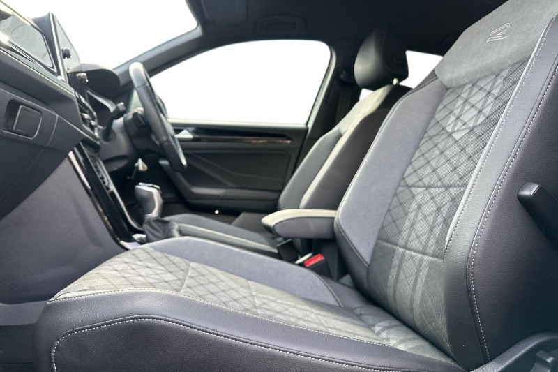 2025 (25) VOLKSWAGEN T-ROC 1.5 TSI R-Line 5dr DSG 5098760