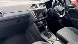 2021 (21) VOLKSWAGEN TIGUAN 1.5 TSI 150 Life 5dr DSG 5176795