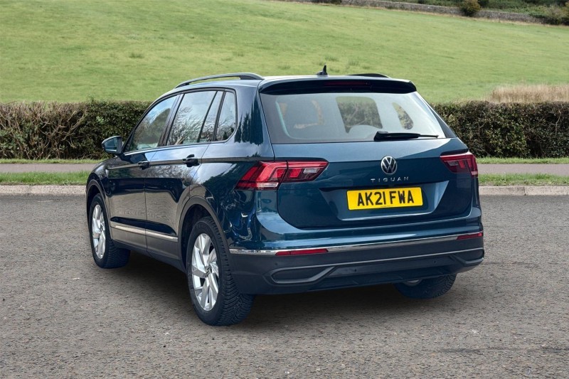 2021 (21) VOLKSWAGEN TIGUAN 1.5 TSI 150 Life 5dr DSG